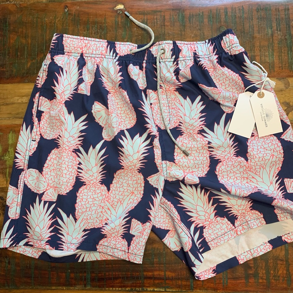 NWT Mens Pink Pineapple Swim Shorts Trunks Summer XXL Navy blue swinger summer